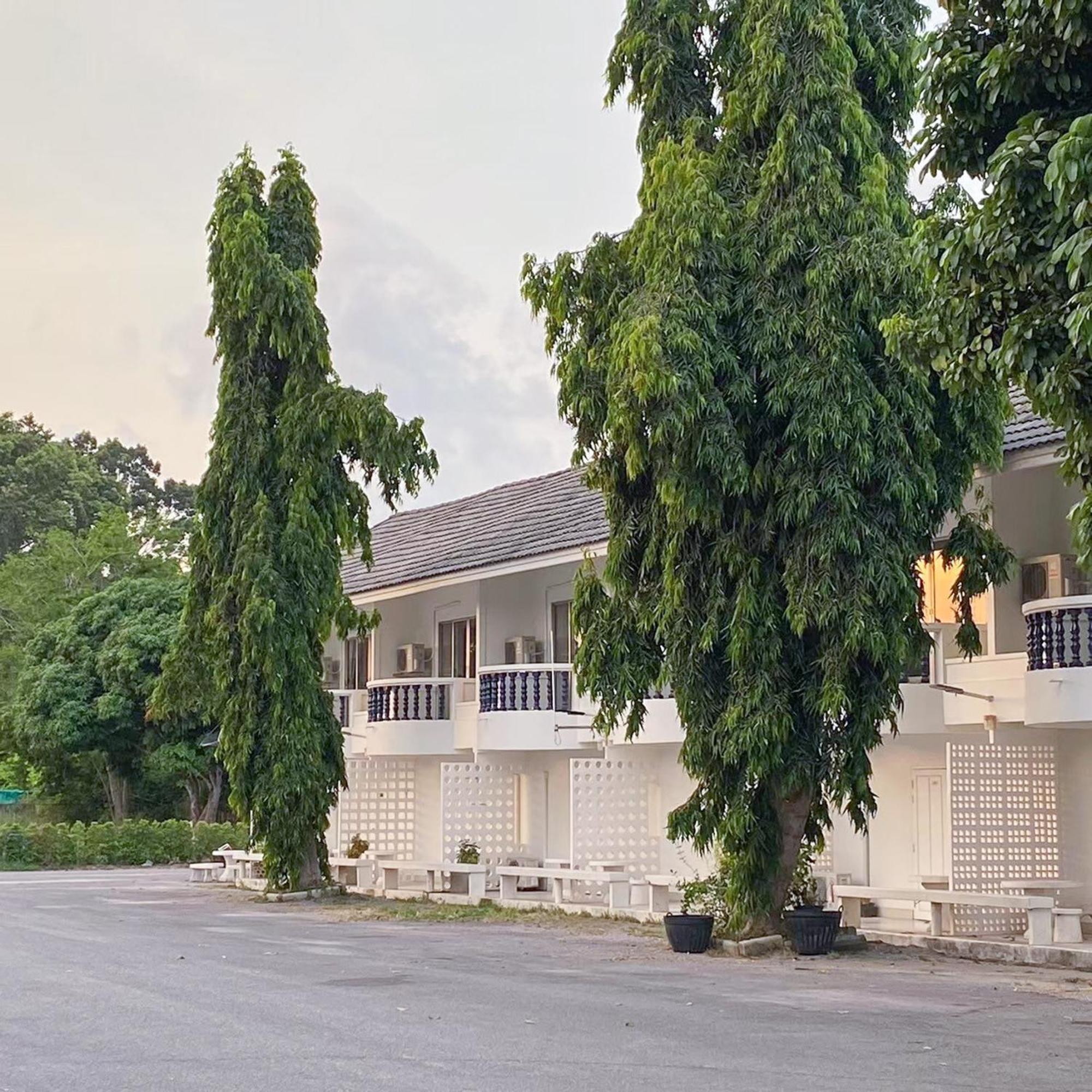 Bangsaphan Resort Bang Saphan Buitenkant foto